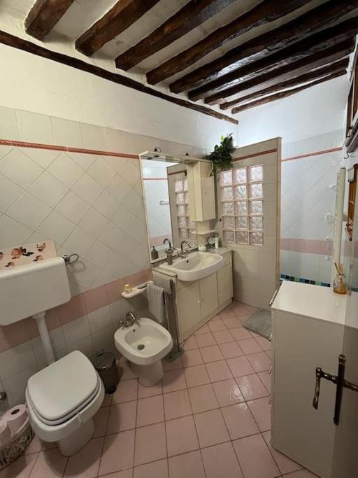 A Due Passi Da Piazza Grande Apartman Montepulciano Stazione Kültér fotó